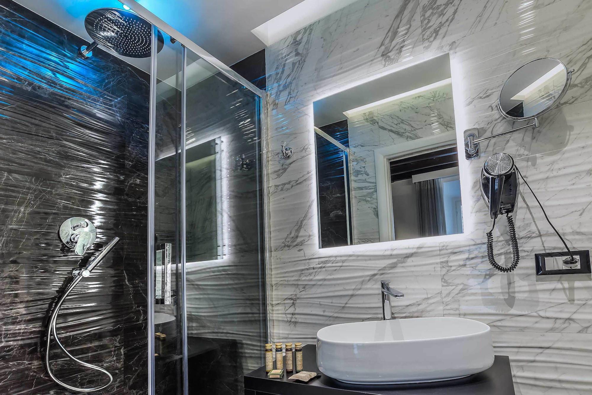 Spagna Luxury'N Trevi روما المظهر الخارجي الصورة